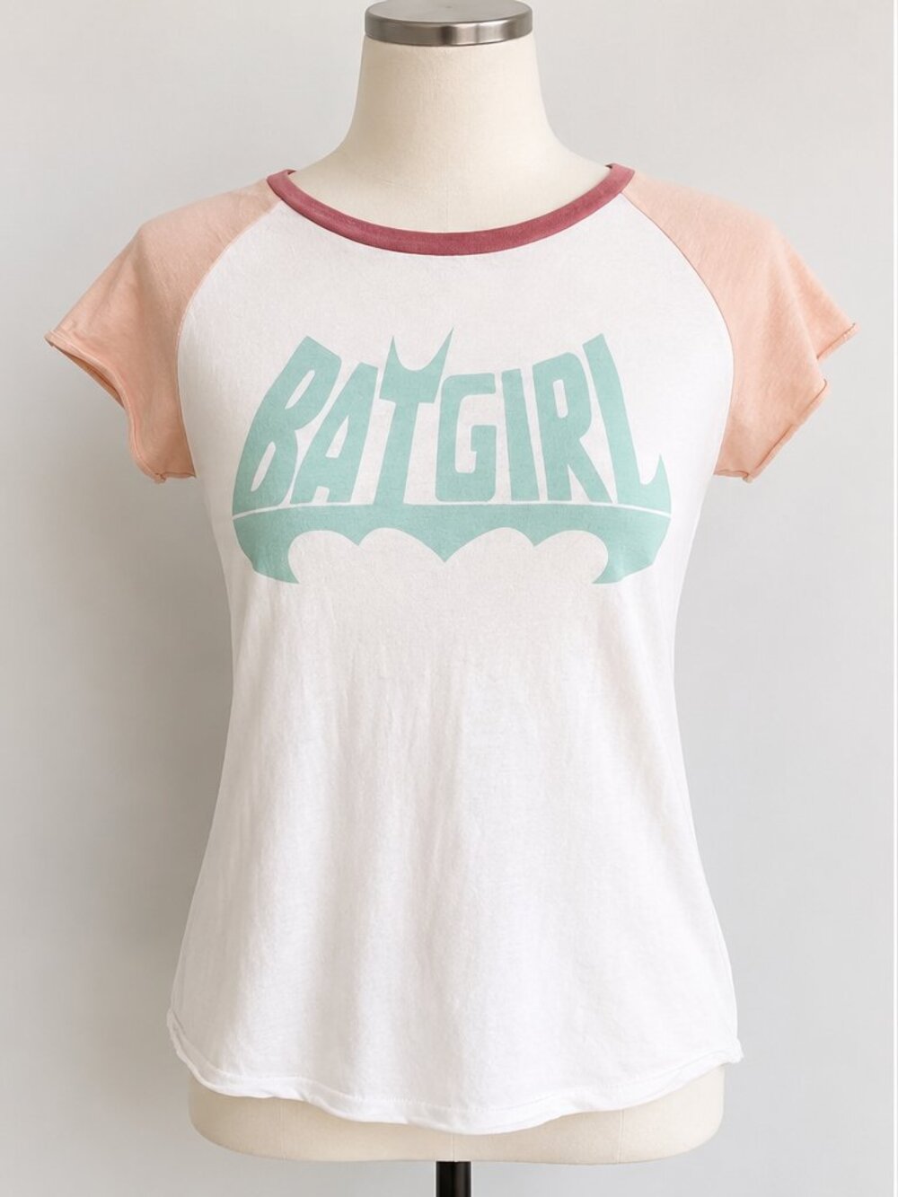 Batgirl Graphic Raglan T-Shirt White Pink Short Sleeve Women's Size S
